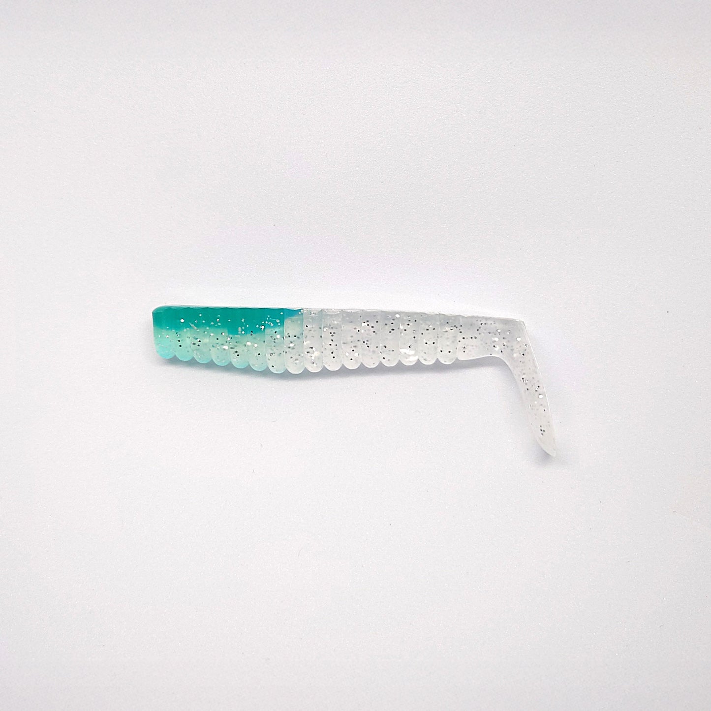 STRIVE SHAD　グリーン＆UVクリアー/シルバーラメ